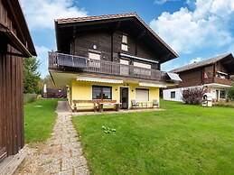 Cozy Bavarian Forest Retreat
