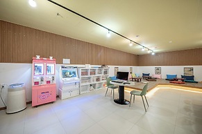 Gyeongju Elegance Hwangridan-gil