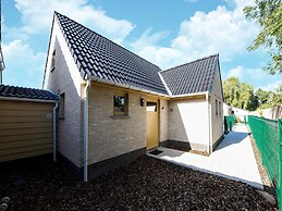 Well-kept and Cozy Polder House