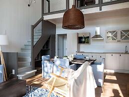Waterside Elegance Sky Pad