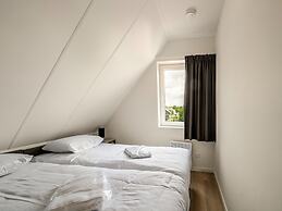 Holiday Home Between Rotterdam and Zeeland