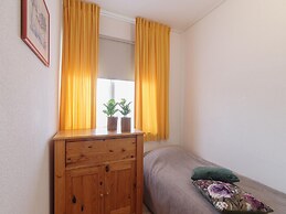Spacious Holiday Home With Garden