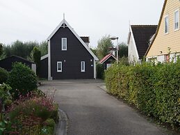 Spacious Holiday Home With Sauna Near Beach
