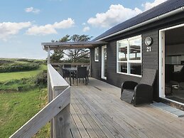 Peaceful Cabin in Camping Resort