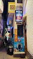 Maya Inn Paying Guest House By GRB