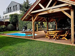 Luxury House With Private Pool, Kolczewo