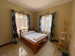 Kilimanjaro Hideaway