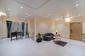 Mcity Elite Suites