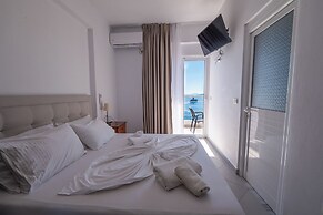Hotel Erioni