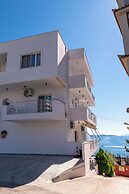 Hotel Erioni