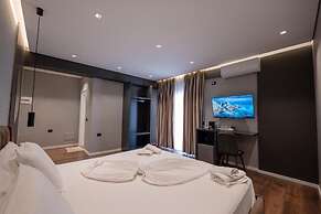 Hotel Erioni
