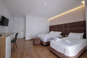 Hotel Erioni