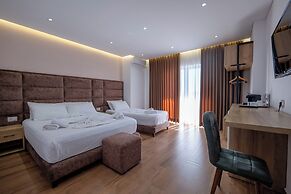 Hotel Erioni