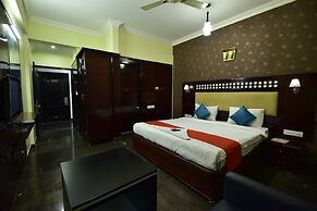 ANANYA COMFORTSS-OPP RAHEJA RESIDENCY