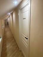 ATTIC ROOM