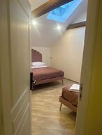 ATTIC ROOM