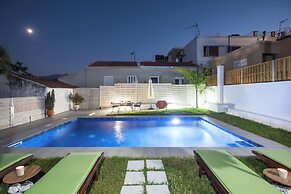 Peponas Residence