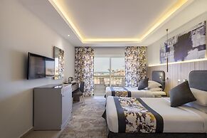 Hurghada Long Beach Resort