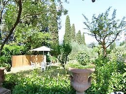 Villa in Uzzano With Private Pool & Garden