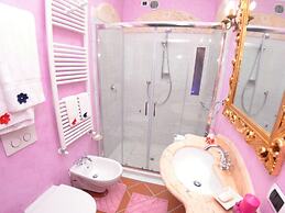 Villa in Uzzano With Private Pool & Garden