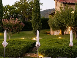 Villa in Tuscany With Pool & Panoramic Views
