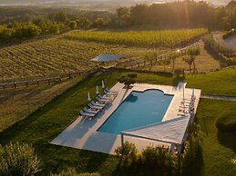 Villa in Tuscany With Pool & Panoramic Views