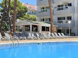 Chic Stay by the Beach