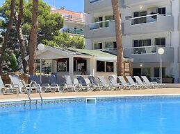 Chic Stay by the Beach
