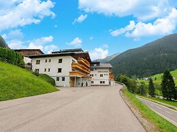 Magnificent Flat With Panoramic Views