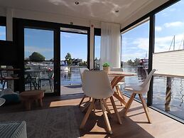 Houseboat in Lemmer With Harbor Views