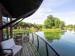 Luxurious Nature Escape