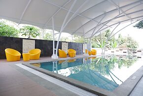 Point C Hotel
