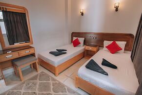 Sila Down Floor - Swiss Royal Dahab