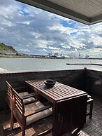 Stylish Seaview 4 Beds Central Apartment Sorenga