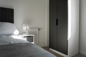 Luxora - Luxury 2 Bedroom Property