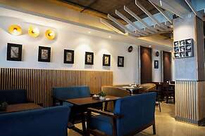 Lalit Service Apartment