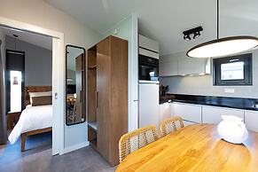 Waterfront Stay w/ Pets