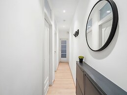 Renovated Apartment Near Beach