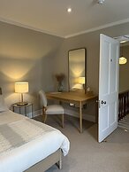 NO. TEN GUESTHOUSE