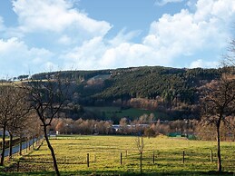 Cosy Holiday Home Yalet in Brilon-wald