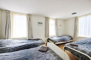 Cozy Holiday Home in a Lovely Environment