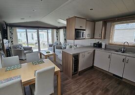 Mini Lodge Robin Hood Holiday Park