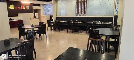 The Altruist Wagholi Hotel