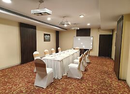 The Altruist Wagholi Hotel