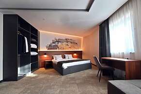 Tvrdjava Rooms - Novi Sad