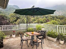 Hotel Alchemy Bistro & Inn