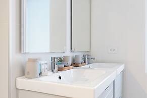 Opal 125