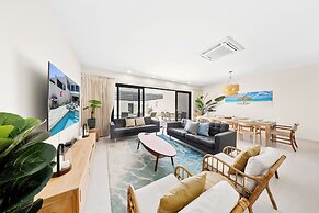 Catalina Residence Apt 3 - L.g. Smith Boulevard 546-j