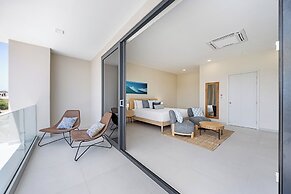Catalina Residence Apt 3 - L.g. Smith Boulevard 546-j
