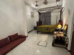 Sultan House